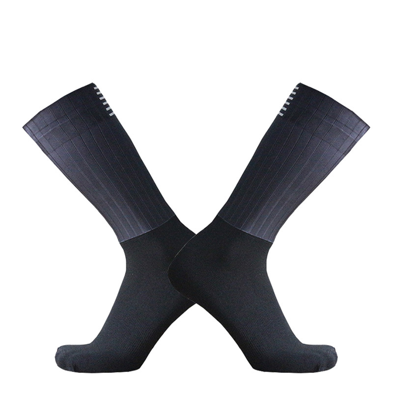 ถุงเท้าปั่นจักรยาน รุ่นใหม่ 20 - Sock Garter Men บทวิจารณ์และราคา