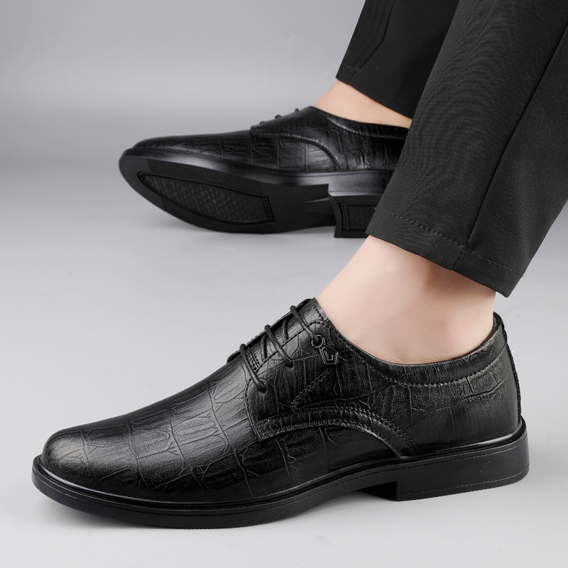 รองเท้าหนังแท้สำหรับผู้ชาย สไต - Formal Men Daily Wear Footwear บทวิจารณ์และราคา
